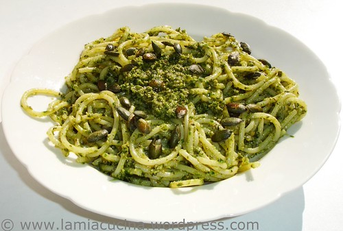 Kuerbiskernpesto0_redc2008_1135