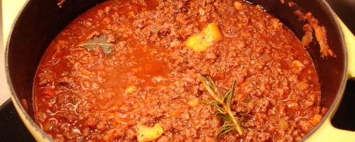 Ragù alla bolognese fertig