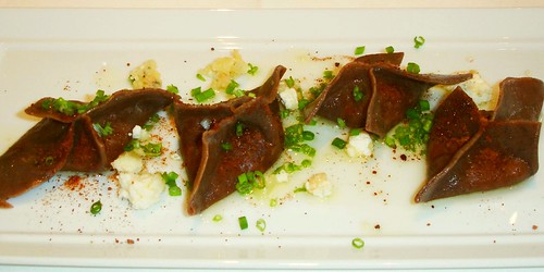 Kloatzenravioli mit Graukäse und Butter