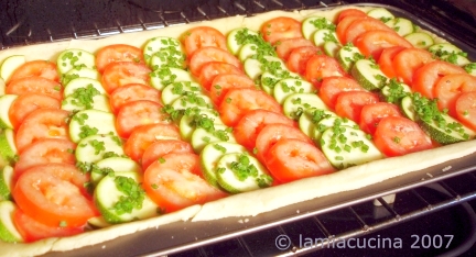 Tomaten-Zucchiniwähe im Ofen