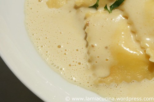 Ravioli mit Parmesanschaum 2_2010 08 01_8516