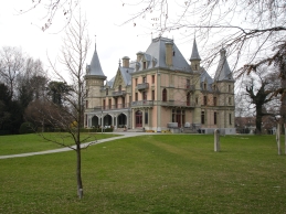 Schloss Schadau