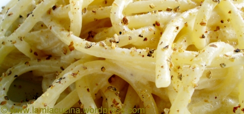 Spaghetti cacio e pepe