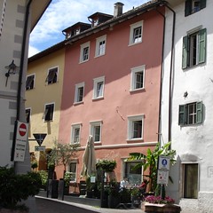 zur Rose San Michele/Eppan