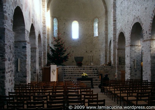 Die drei-schiffige Basilika