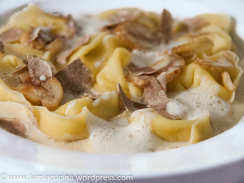 Tortellini mit Fonduta, Marroni und Trüffel 2013 11 14_2270
