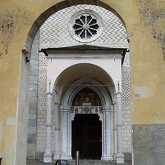 Portal zur Kirche Sant'Eufemia