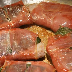 Anbrutzeln des Fleisches