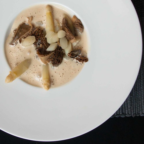 Cassolette de morilles et asperges 2018 04 17_1545