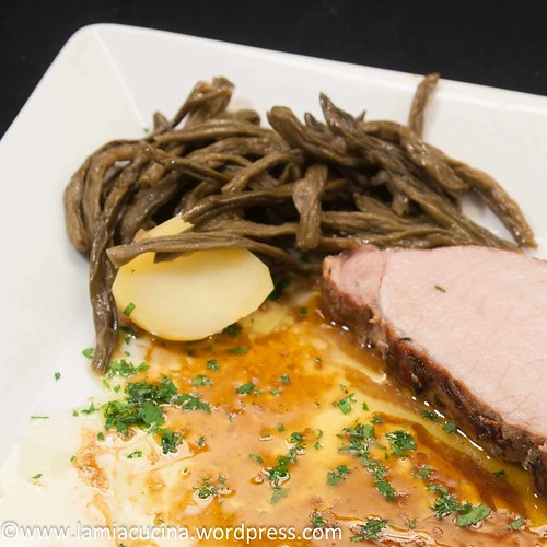 Schweinebraten, Olivenölsauce (2015 11 08_9475)