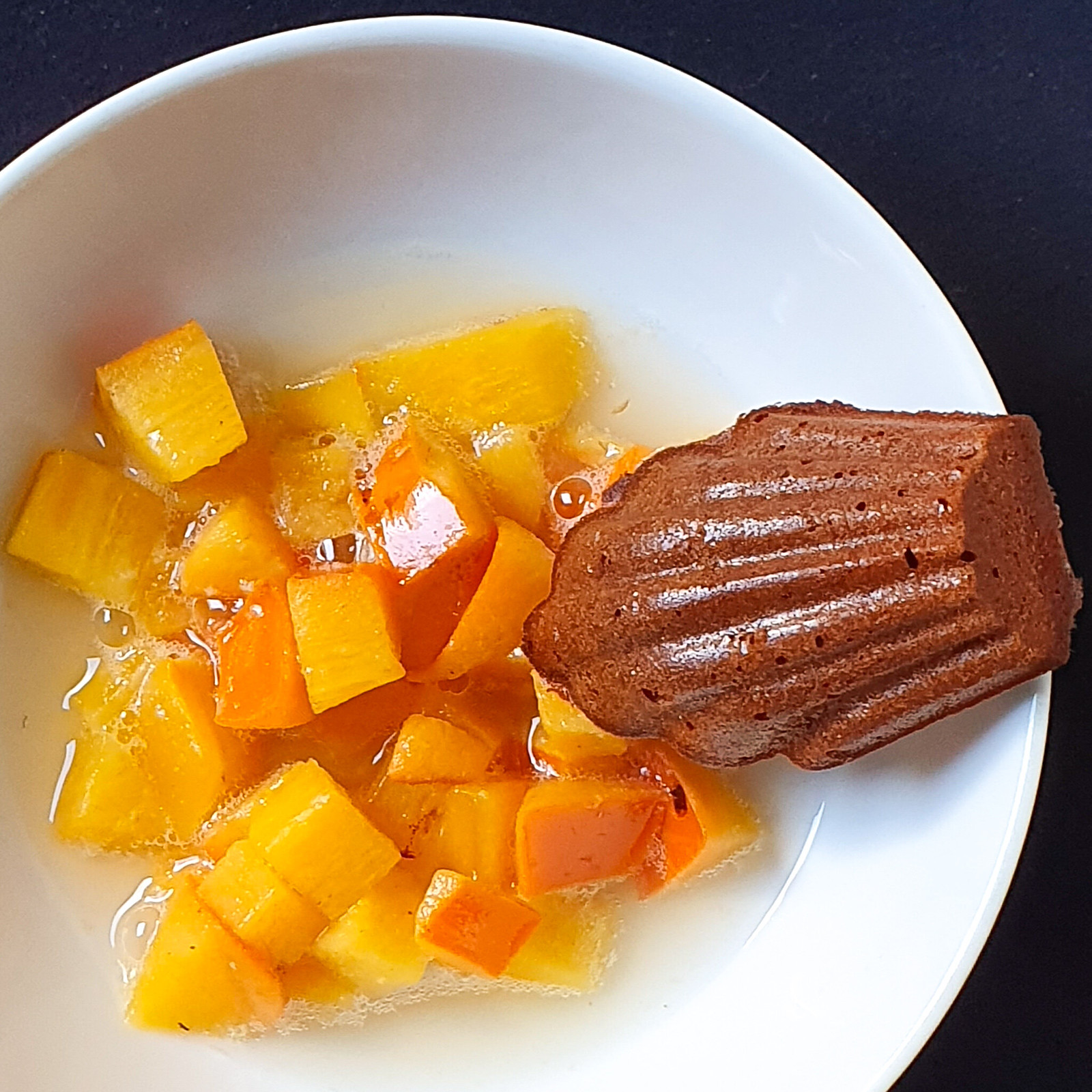 Madeleines Persimonkompott20200110_122354
