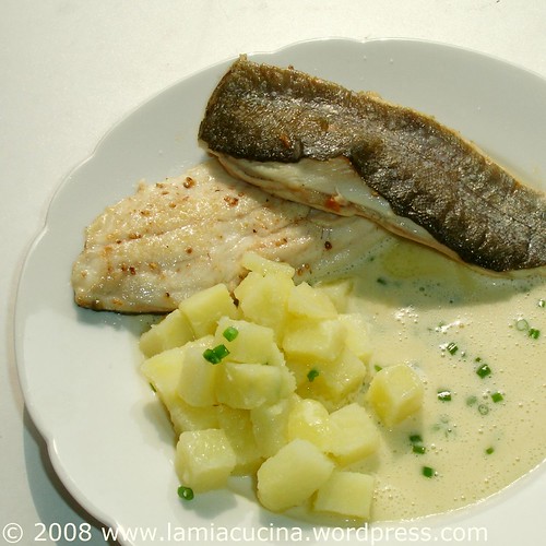 Forelle mit weisser Schnittlauchbuttersauce