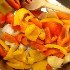 Zwiebeln und Paprikagemüse