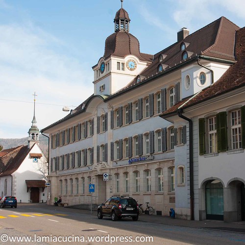 CH-4710 Balsthal: ehemaliges Amtshaus und St. Ottilienkapelle