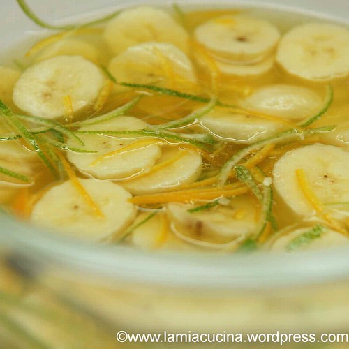 Bananen mit Limettenschalen 2_2012 12 23_9135