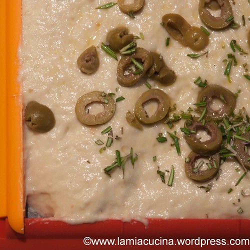 Focaccia mit Kichererbsen 2013 04 30_0153