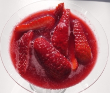 Fragole con salsa di lamponi