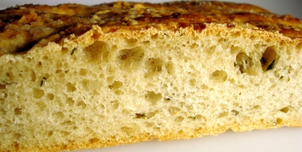 Focaccia di patate e salvia