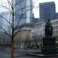 D-60388 Frankfurt_Herr von