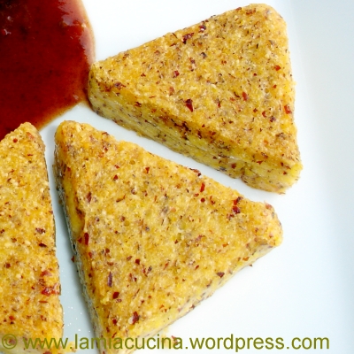 Polentaschnitten rosso