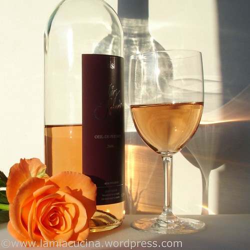 Oeil de Perdrix J. Saxer mit Rose