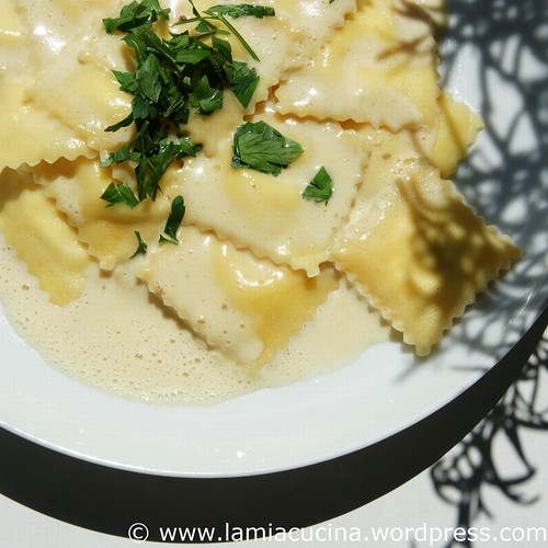 Ravioli mit Parmesanschaum 0_2010 08 01_8518
