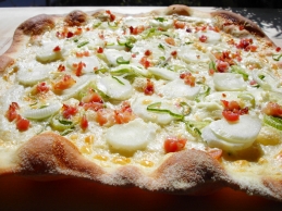 Flammkuchen gebacken