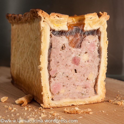 Kalb-Schinken-Quitten-Pastete 2013 12 27_2707