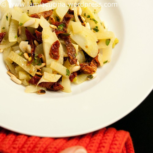 Fenchel mit Pinienkernen und Tomaten 0_2011 07 25_5205ed