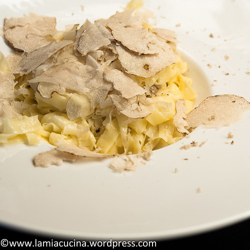 Tagliatelle al tartufo bianco 2014 11 22_6528